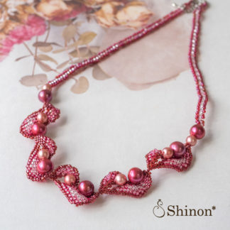 Shinon* チェリーピンクのパールネックレス
