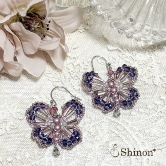 蝶々のピアス(イヤリング) 〜ローズパープル〜