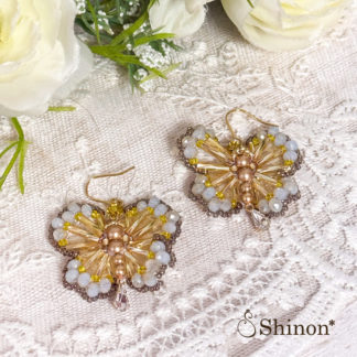 Shinon* 蝶々のピアス・イヤリング(イエロー)